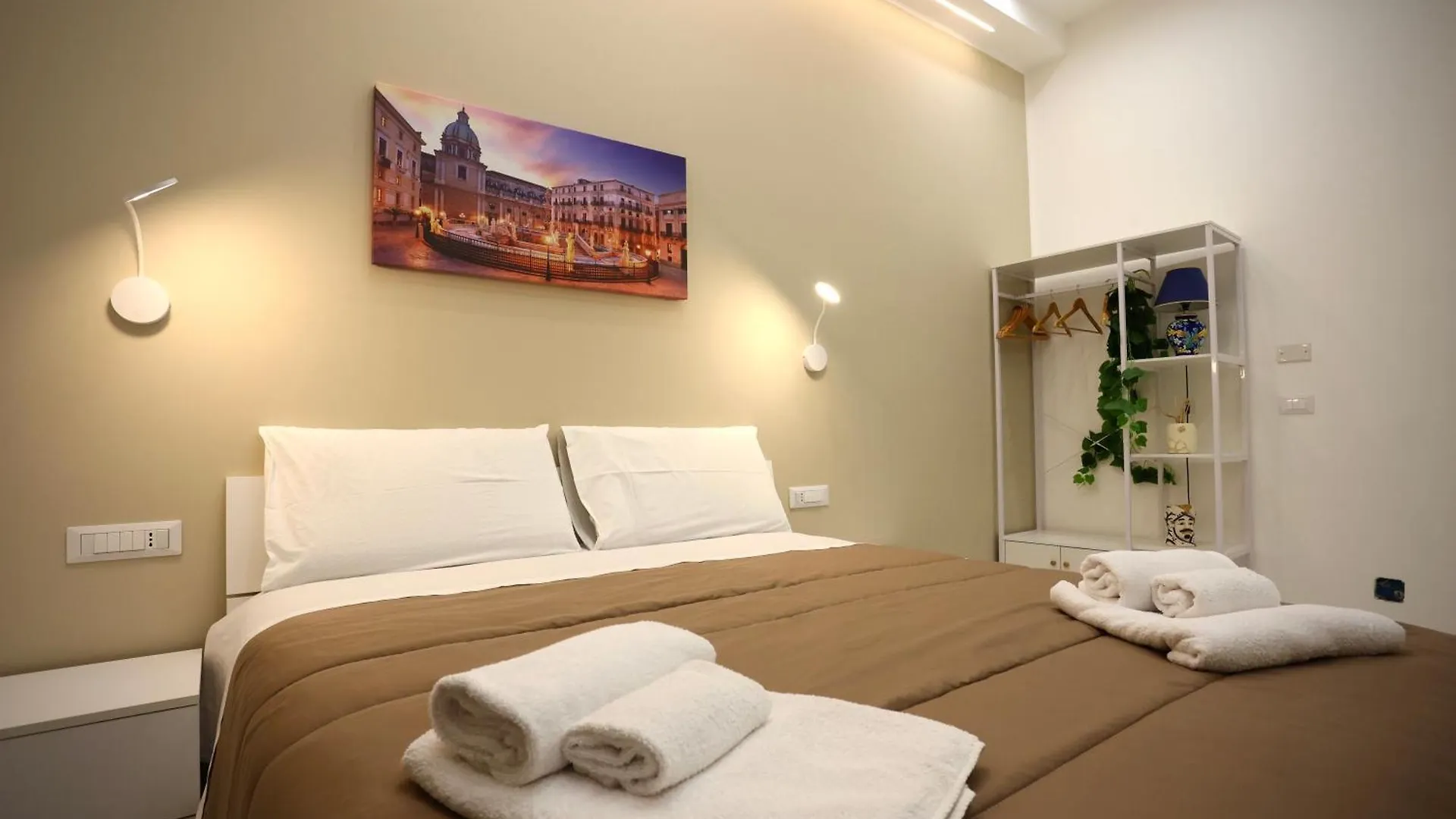 Guest house Front Palermo House Hotel